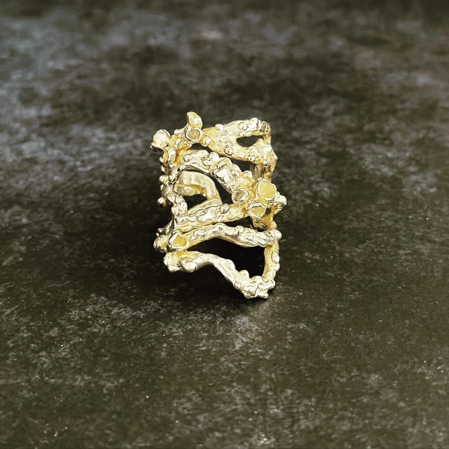 CORALS GOLD AND SILVER RING ‘’R076SS’’