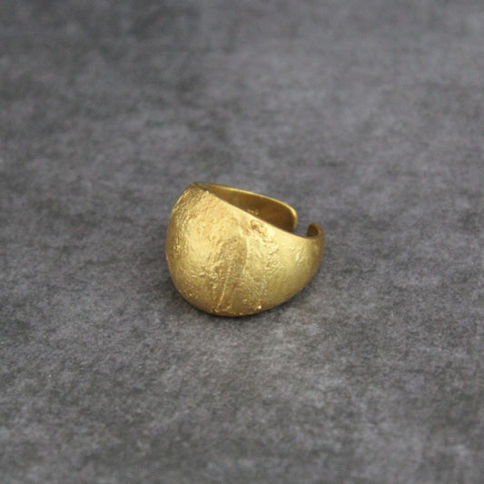 GOLD OVAL RING ‘’R018GP’’