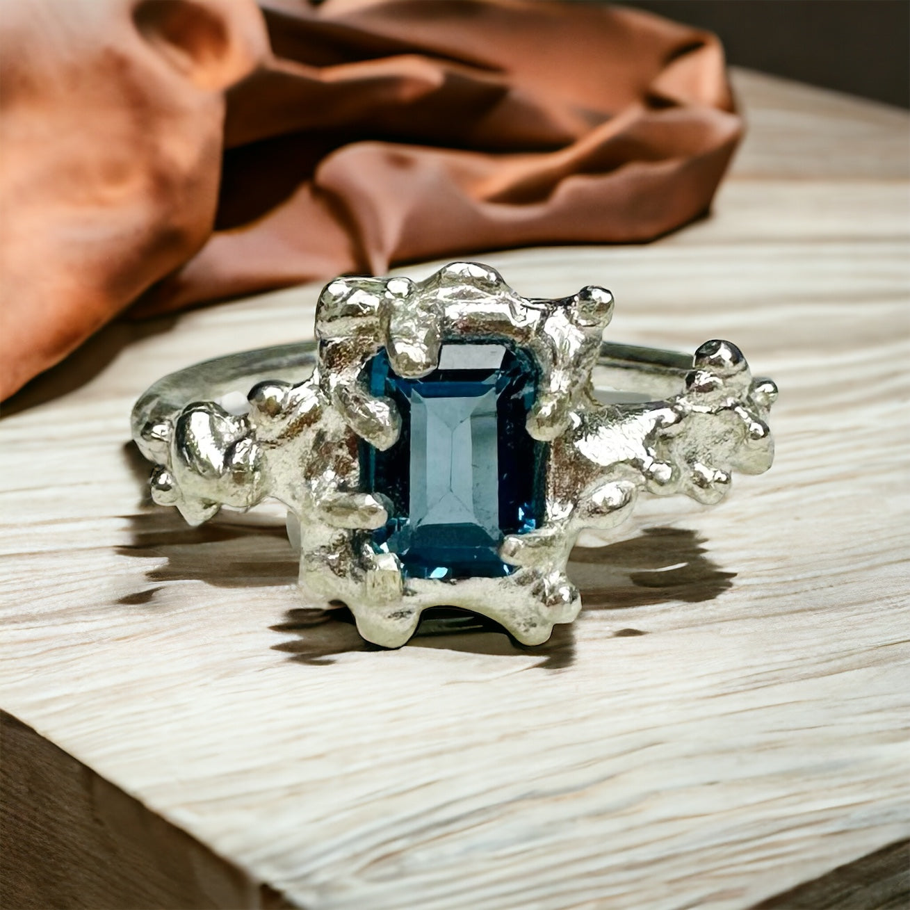 ΔΑΧΤΥΛΙΔΙ LONDON BLUE TOPAZ ''R209SS''