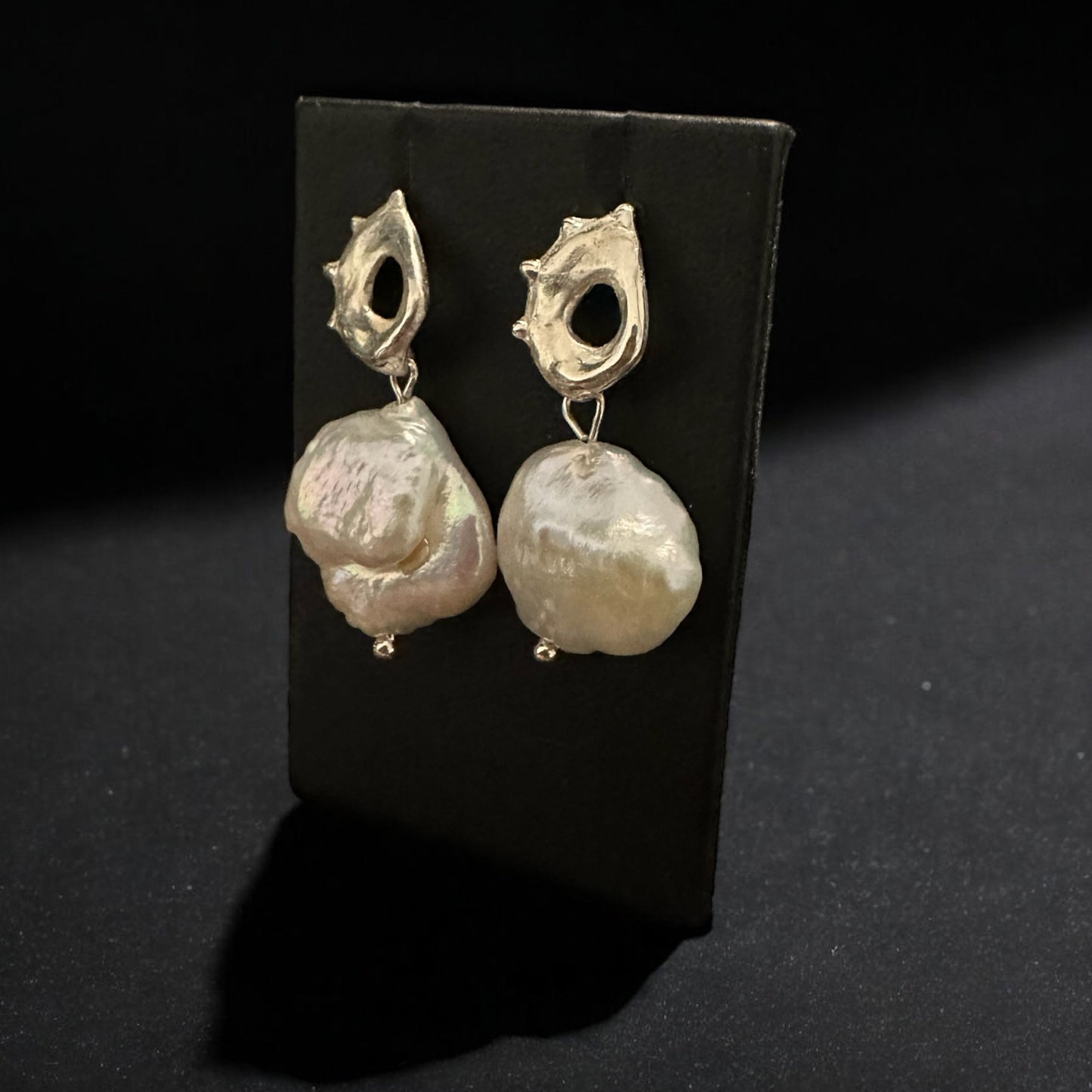 PEARL EARRINGS ‘’E506SS’’