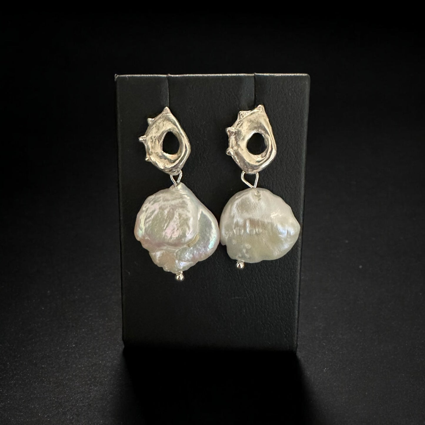 PEARL EARRINGS ‘’E506SS’’